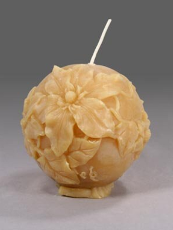 Holly Ball (Gold or White)