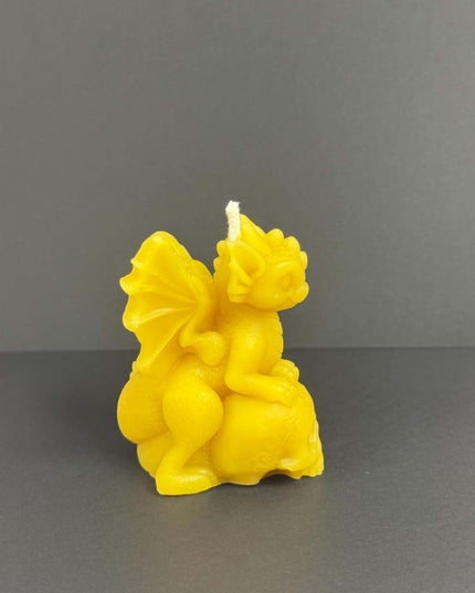 Dragon on Skull - 100% Beeswax Candle