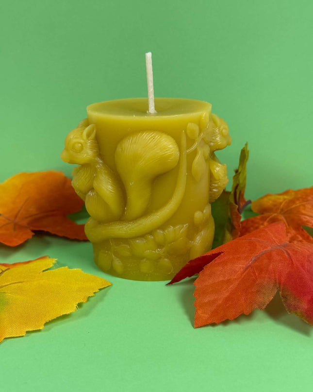 Squirrel Pillar - Gold
