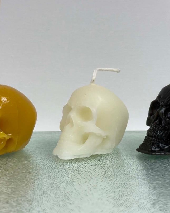 Skull (Black, Gold or White)