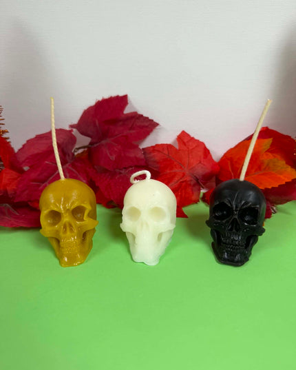 Skull (Black, Gold or White)