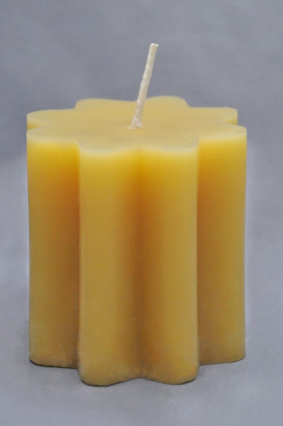 A flower candle