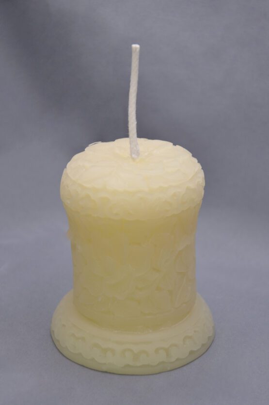 A flower candle