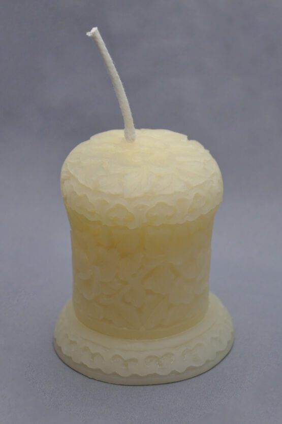 A flower candle